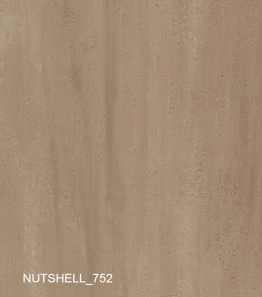 752